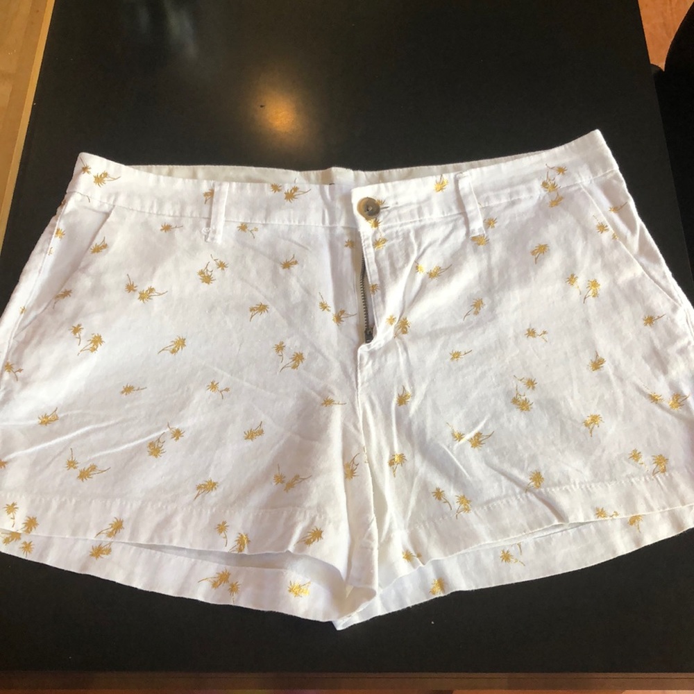 Old Navy linen everyday Short sz 10